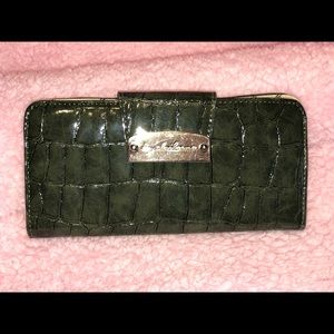 Used Liz Claiborne dark green wallet